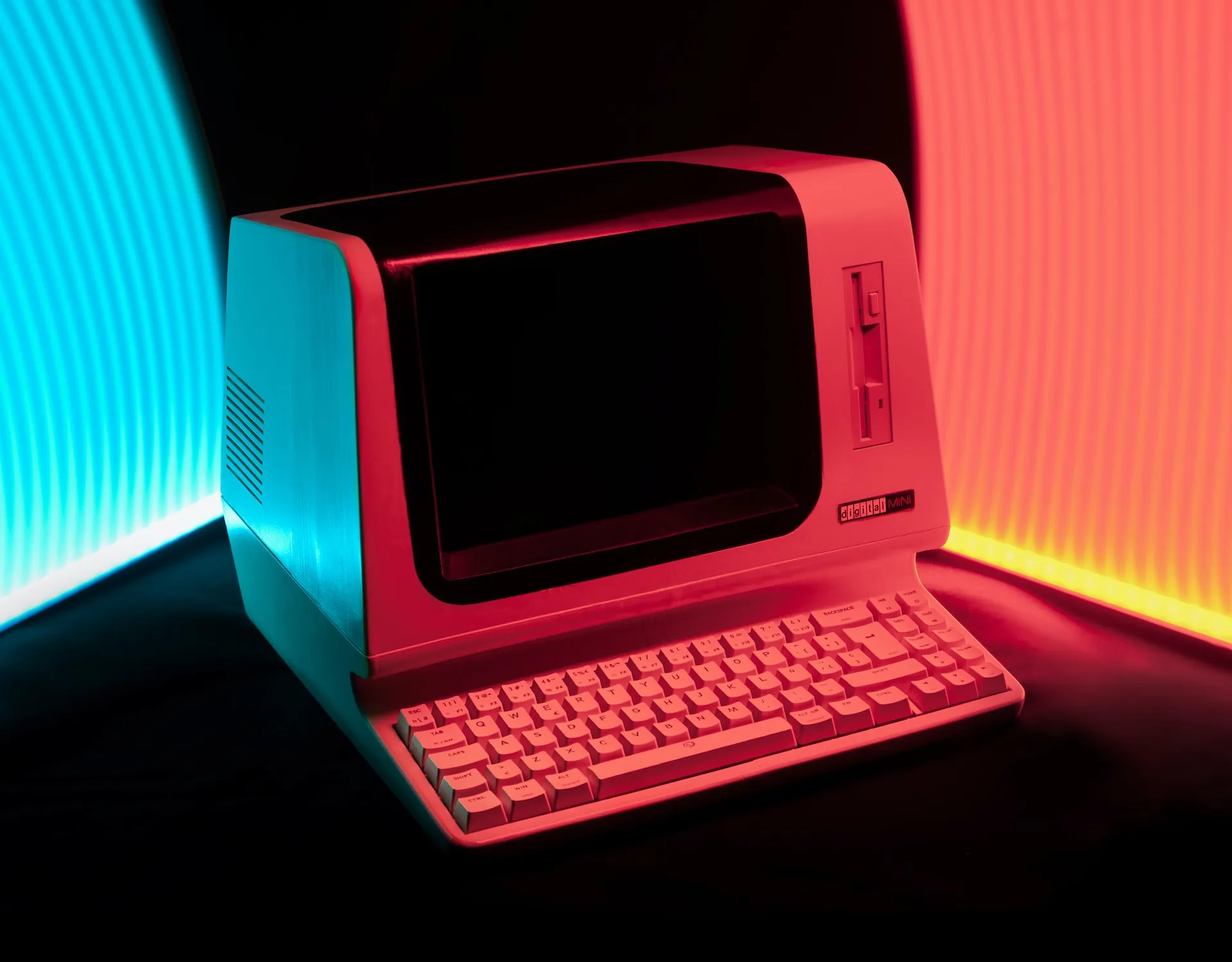 vintage desktop computer